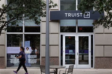 what happened to truist bank